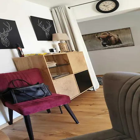 Apartment In Near Lift, Cleaning Included