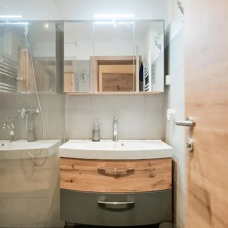 Apartment In Near Lift, Cleaning Included Mauterndorf (Salzburg)