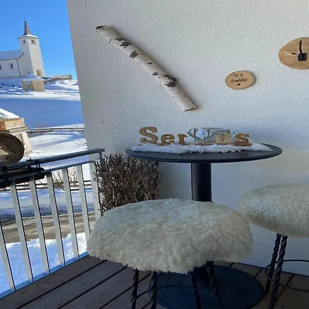 Hochwertige Mit Tollem Ausblick, Cleaning Included Apartment *